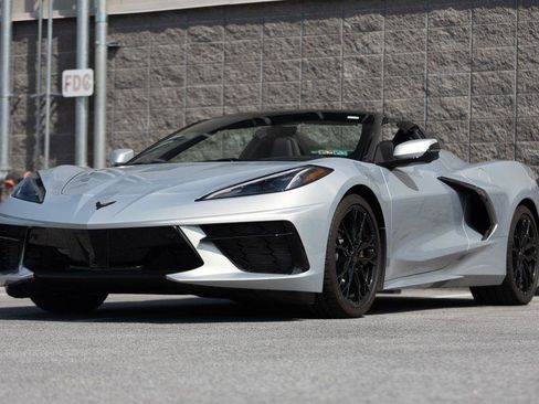 Used 2023 Chevrolet Corvette Stingray Preferred Conv RWD image 34