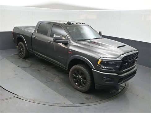 Used 2024 RAM 2500 Limited image 27