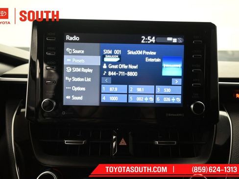 Used 2021 Toyota Corolla SE FWD image 15