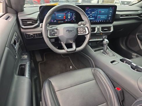 Used 2024 Ford Mustang GT Premium image 12