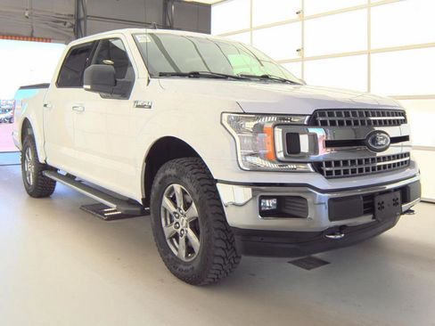 Used 2020 Ford F150 XLT w/ Equipment Group 302A Luxury AWD/4WD image 2