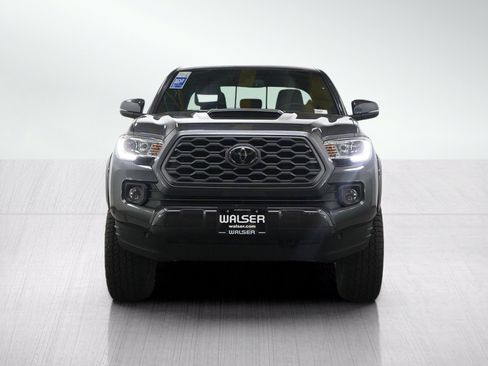 Used 2020 Toyota Tacoma TRD Sport AWD/4WD image 8