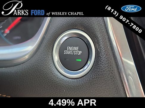 Used 2019 Chevrolet Traverse LT FWD image 25
