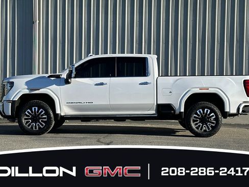 Used 2024 GMC Sierra 2500 Denali Ultimate AWD/4WD image 10