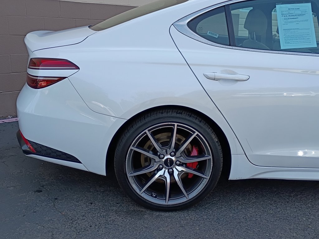 Used 2025 Genesis G70 2.5T RWD image 4