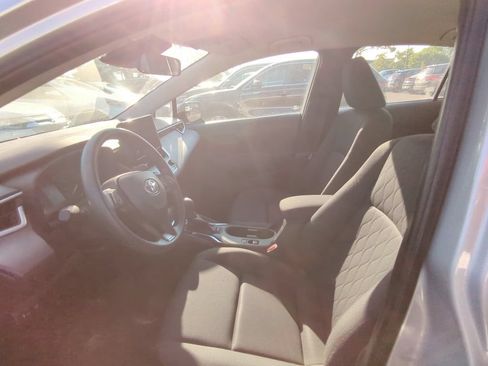 Used 2023 Toyota Corolla LE FWD image 6