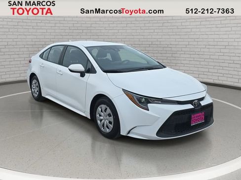 Used 2020 Toyota Corolla L image 3