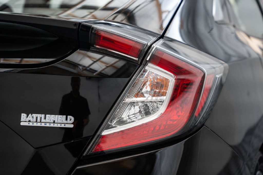 Used 2019 Honda Civic EX image 8
