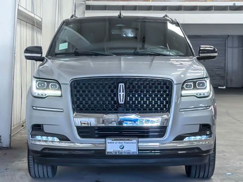 Used 2023 Lincoln Navigator L Black Label AWD/4WD image 10