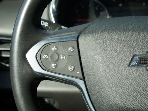 Used 2021 Chevrolet Traverse RS w/ LPO, Cargo Package FWD image 16