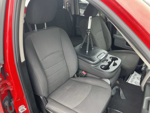 Used 2019 RAM 1500 Warlock AWD/4WD image 39