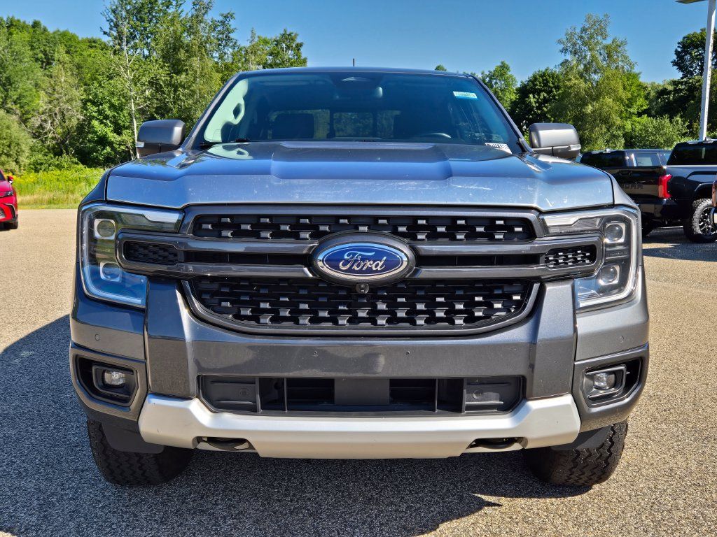 Used 2024 Ford Ranger Lariat w/ FX4 Off-Road Package AWD/4WD image 9