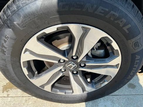 Used 2019 Honda CR-V LX image 8