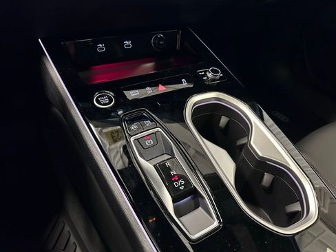 New 2026 Audi A6 Premium Plus AWD/4WD image 16