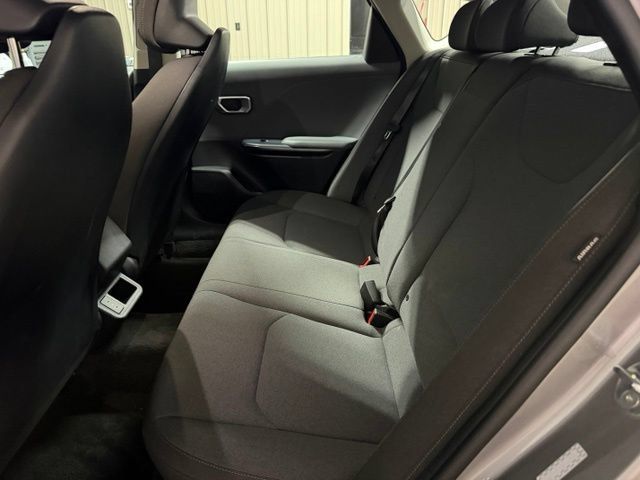 Used 2025 Kia K4 FWD image 16