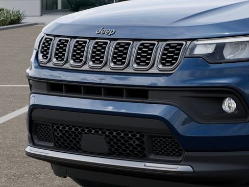 New 2026 Jeep Compass Latitude AWD/4WD image 11
