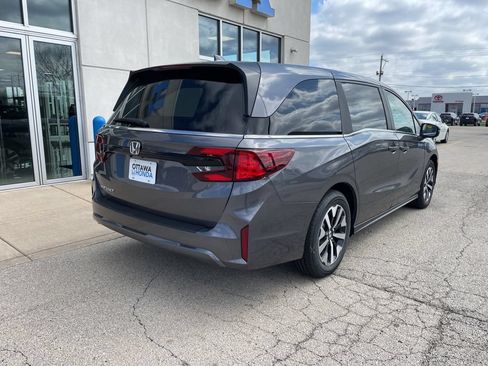 New 2026 Honda Odyssey EX-L image 5