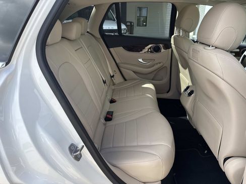 Used 2018 Mercedes-Benz GLC 300 image 9