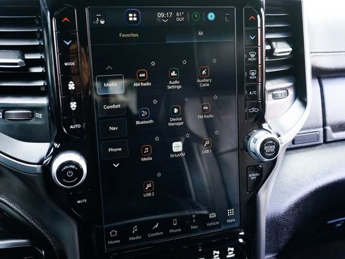 Used 2022 RAM 2500 Laramie w/ Night Edition image 29