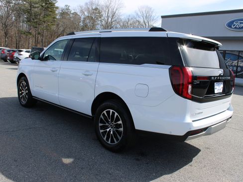 Used 2025 Ford Expedition Max Platinum image 8