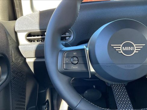 Used 2025 MINI Cooper S image 25