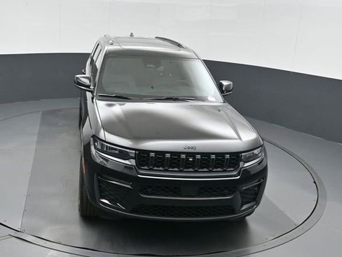 New 2026 Jeep Grand Cherokee L Limited image 39