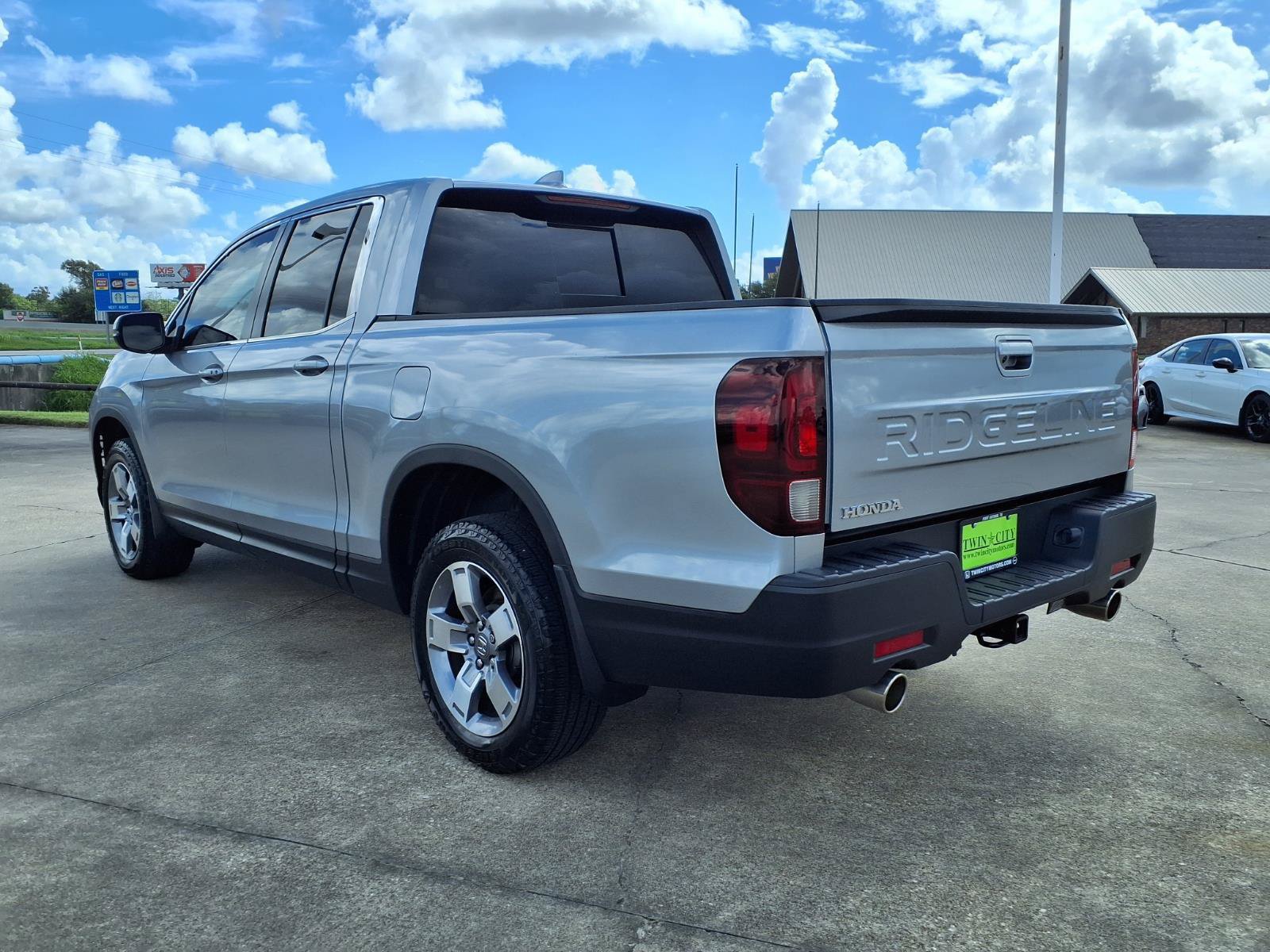 Used 2025 Honda Ridgeline RTL image 7