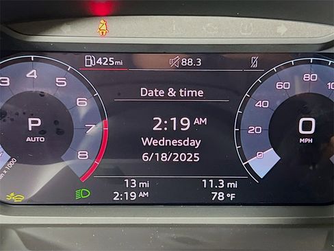 Used 2025 Audi Q3 2.0T Premium Plus image 13