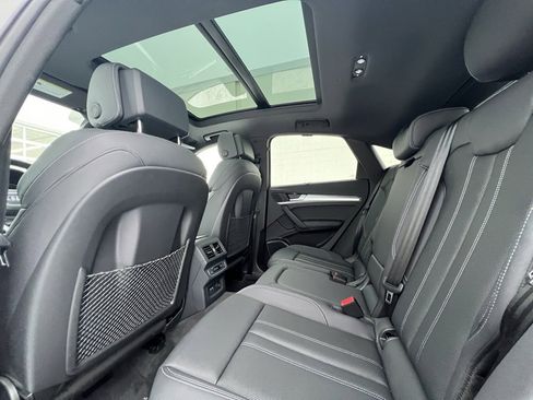 Certified 2025 Audi Q5 Prestige w/ Prestige Package image 31