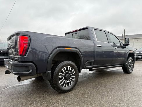 Used 2024 GMC Sierra 3500 Denali Ultimate image 6