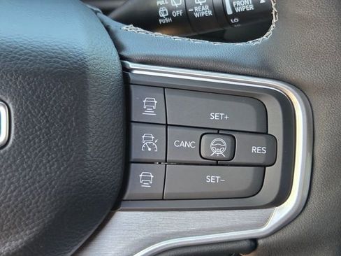New 2026 Jeep Grand Wagoneer Limited AWD/4WD image 13