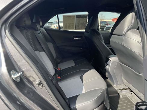 Used 2025 Toyota Corolla XSE image 17