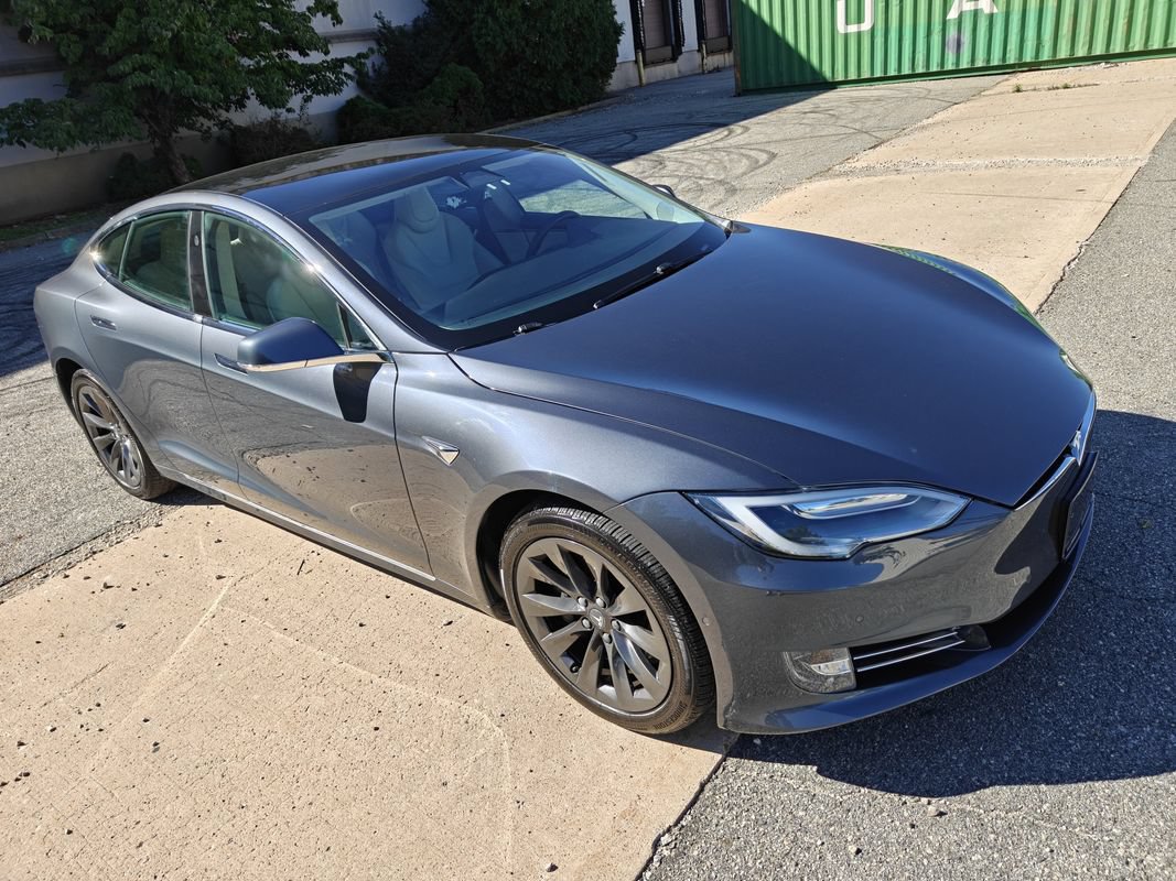 Used 2018 Tesla Model S 100D AWD/4WD image 9