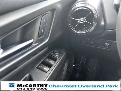 New 2026 Chevrolet Equinox EV LT w/ Comfort Package image 16