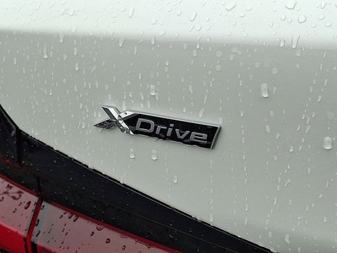 Used 2022 BMW 530i xDrive w/ Premium Package image 30