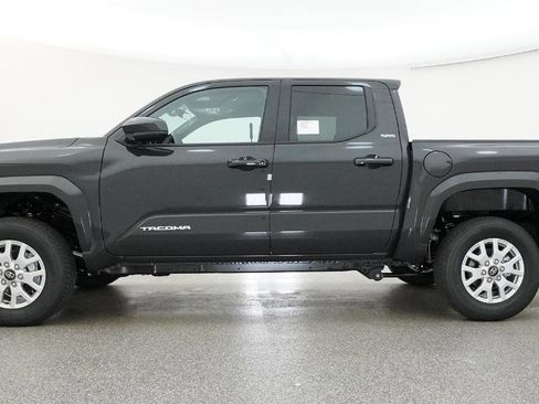 New 2026 Toyota Tacoma SR5 AWD/4WD image 15