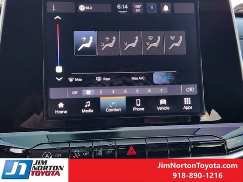 Used 2025 Jeep Compass Sport AWD/4WD image 18