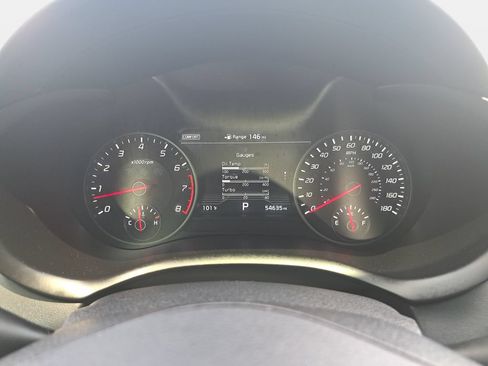 Used 2020 Kia Stinger GT1 AWD/4WD image 19