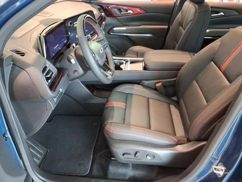 New 2026 Chevrolet Traverse RS image 5