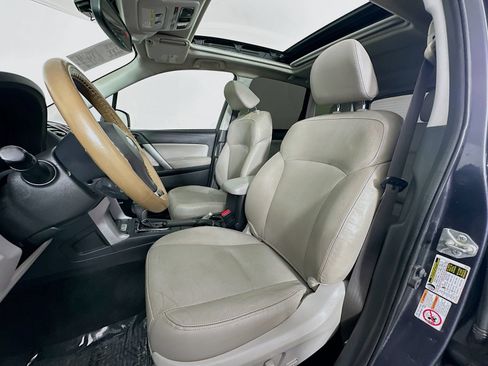 Used 2016 Subaru Forester 2.5i Touring w/ Eyesight & Navigation System AWD/4WD image 25