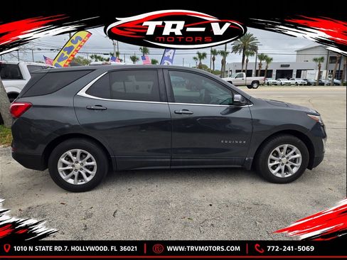 Used 2019 Chevrolet Equinox LT FWD image 3