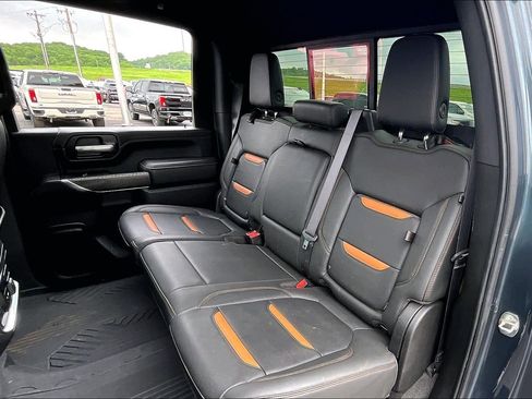 Used 2020 GMC Sierra 2500 AT4 w/ AT4 Premium Package image 27