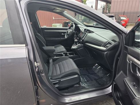 Used 2018 Honda CR-V LX image 24