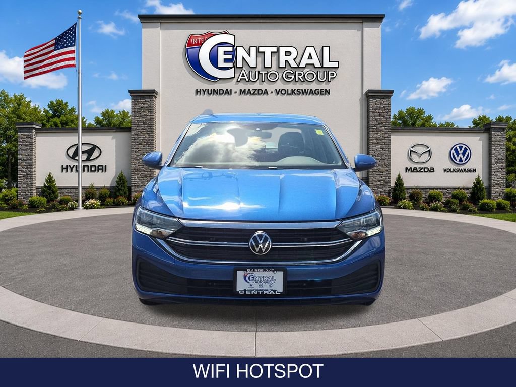 Used 2023 Volkswagen Jetta S FWD image 2