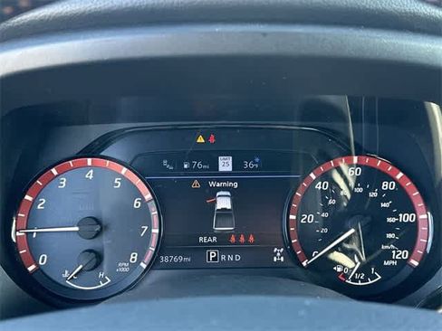 Used 2023 Nissan Titan PRO-4X w/ Pro-4x Convenience Package image 7