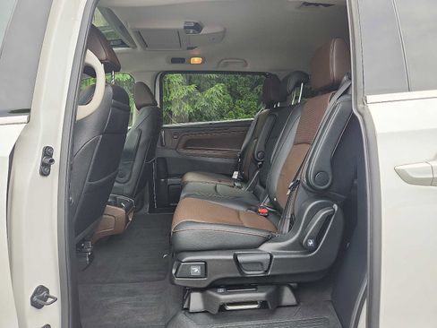 Certified 2025 Honda Odyssey Elite image 10