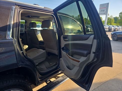 Used 2018 Chevrolet Tahoe Premier AWD/4WD image 81