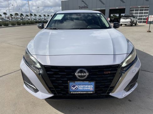 Certified 2023 Nissan Altima 2.5 SR image 6