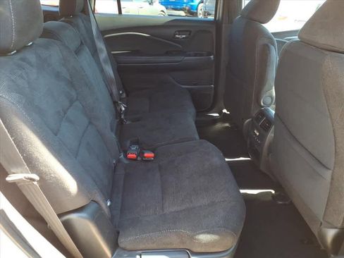 Certified 2022 Honda Pilot Sport image 14