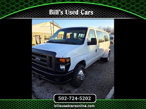 Used 2009 Ford E-350 and Econoline 350 Extended Wagon Super Duty image 1